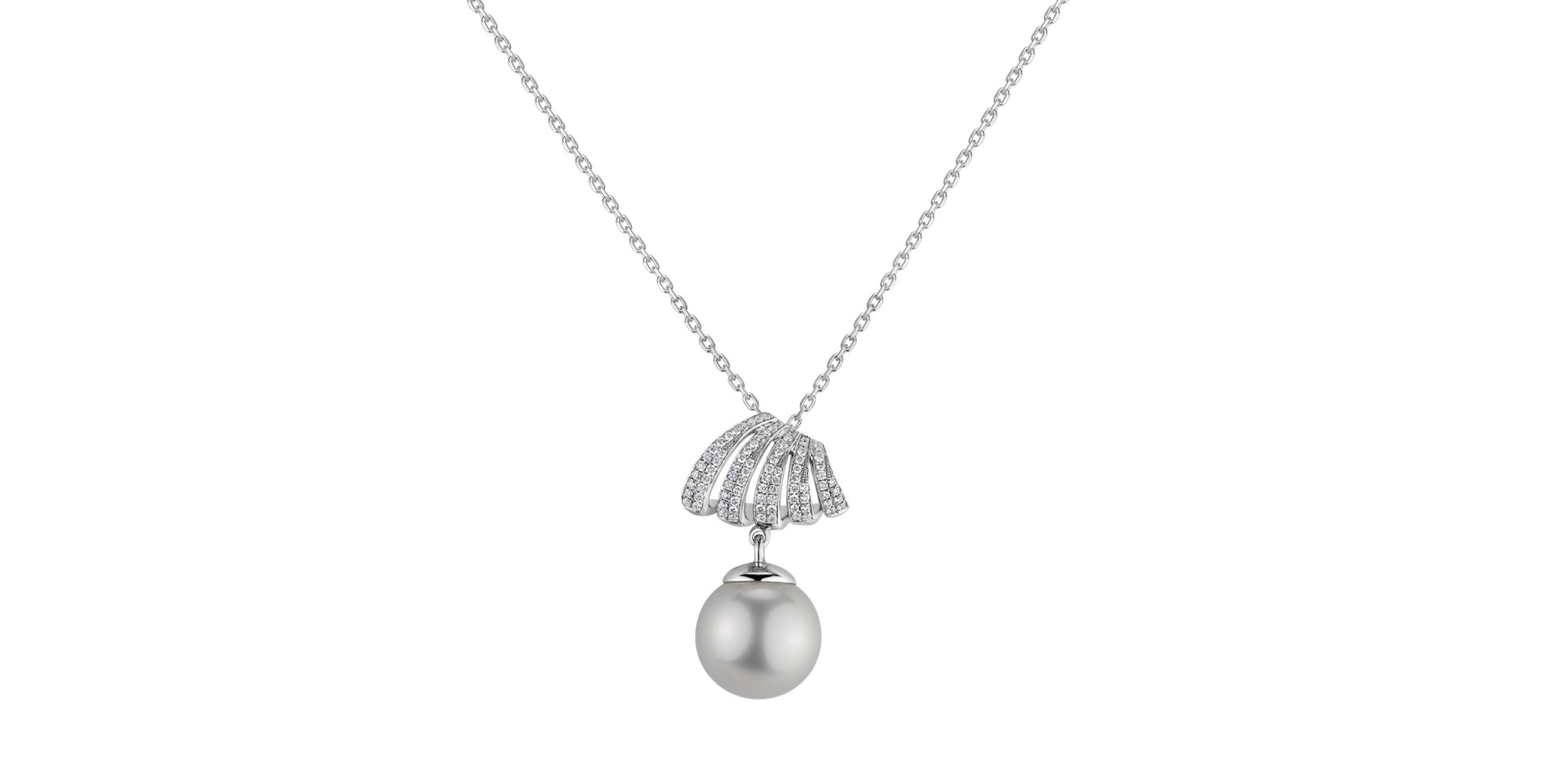 Diamond pendant with Pearl Omniously Calm