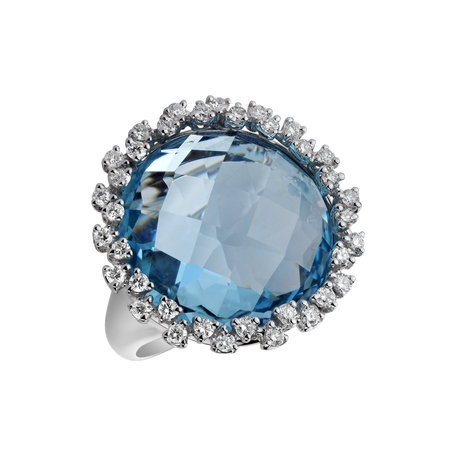 Diamond ring with Topaz Kirie