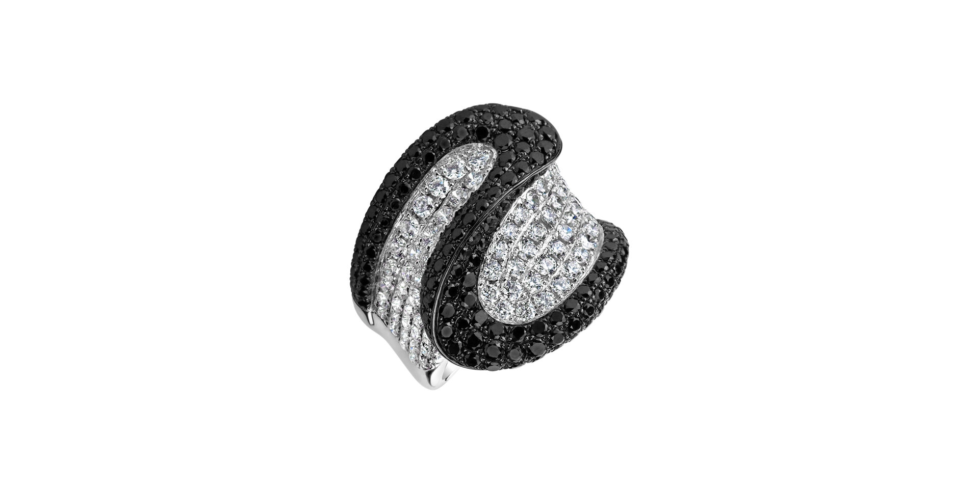 Ring with black and white diamonds Leah