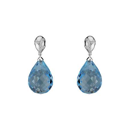 Diamond earrings with Topaz Hanlerore