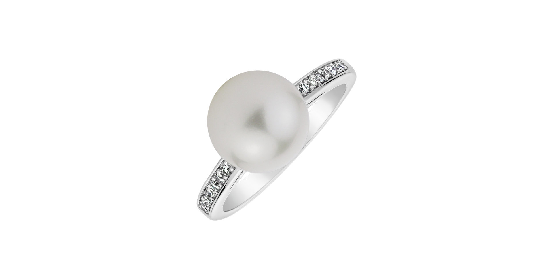 Diamond ring with Pearl Sea Grace
