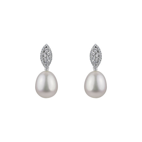 Diamond earrings with Pearl Pearls for Nina