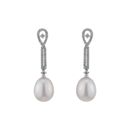 Diamond earrings with Pearl Fragments of Memories