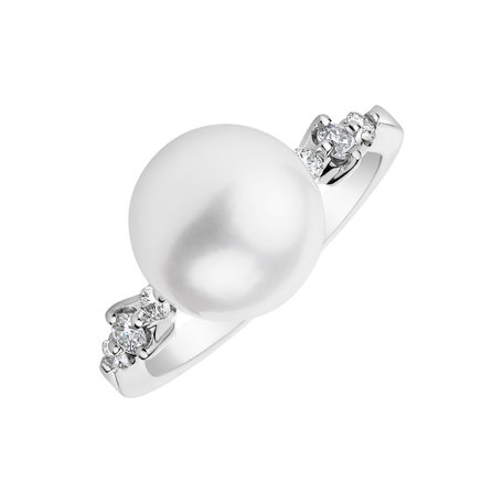 Diamond ring with Pearl Magical Shoreline