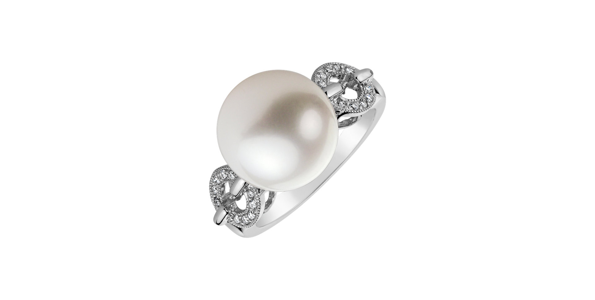 Diamond ring with Pearl Sea Whisper