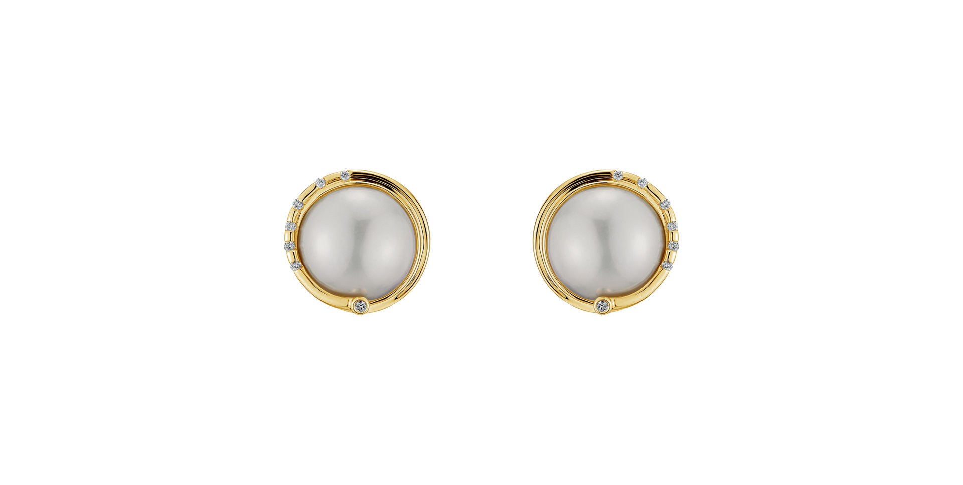 Diamond earrings with Pearl Hecate Pearls