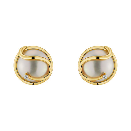 Diamond earrings with Pearl Ophiner