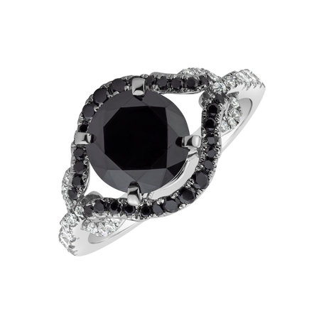 Ring with black and white diamonds Angelina