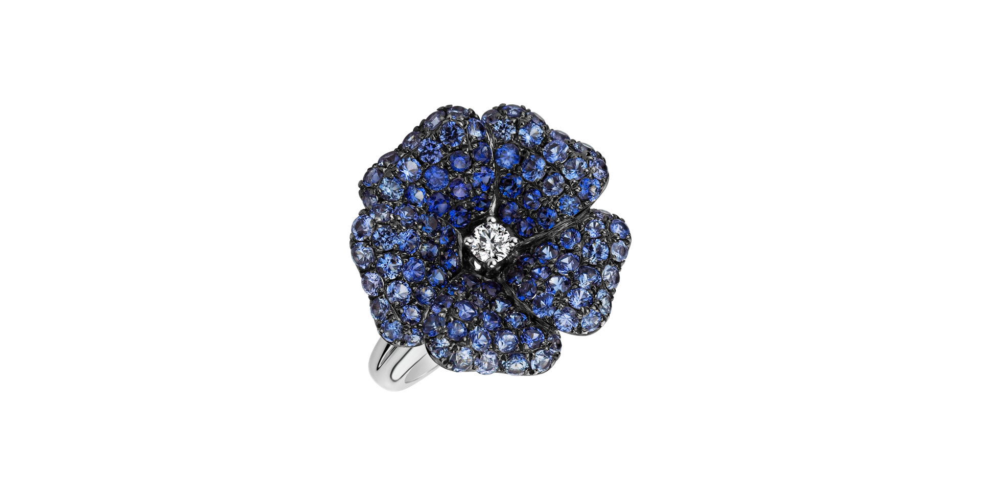 Diamond ring with Sapphire Blue Jasmin