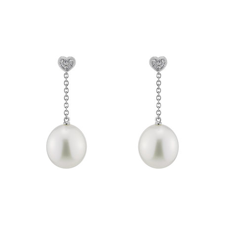 Diamond earrings with Pearl Morriane