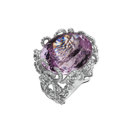 Diamond ring with Kunzite Perfect Illusion