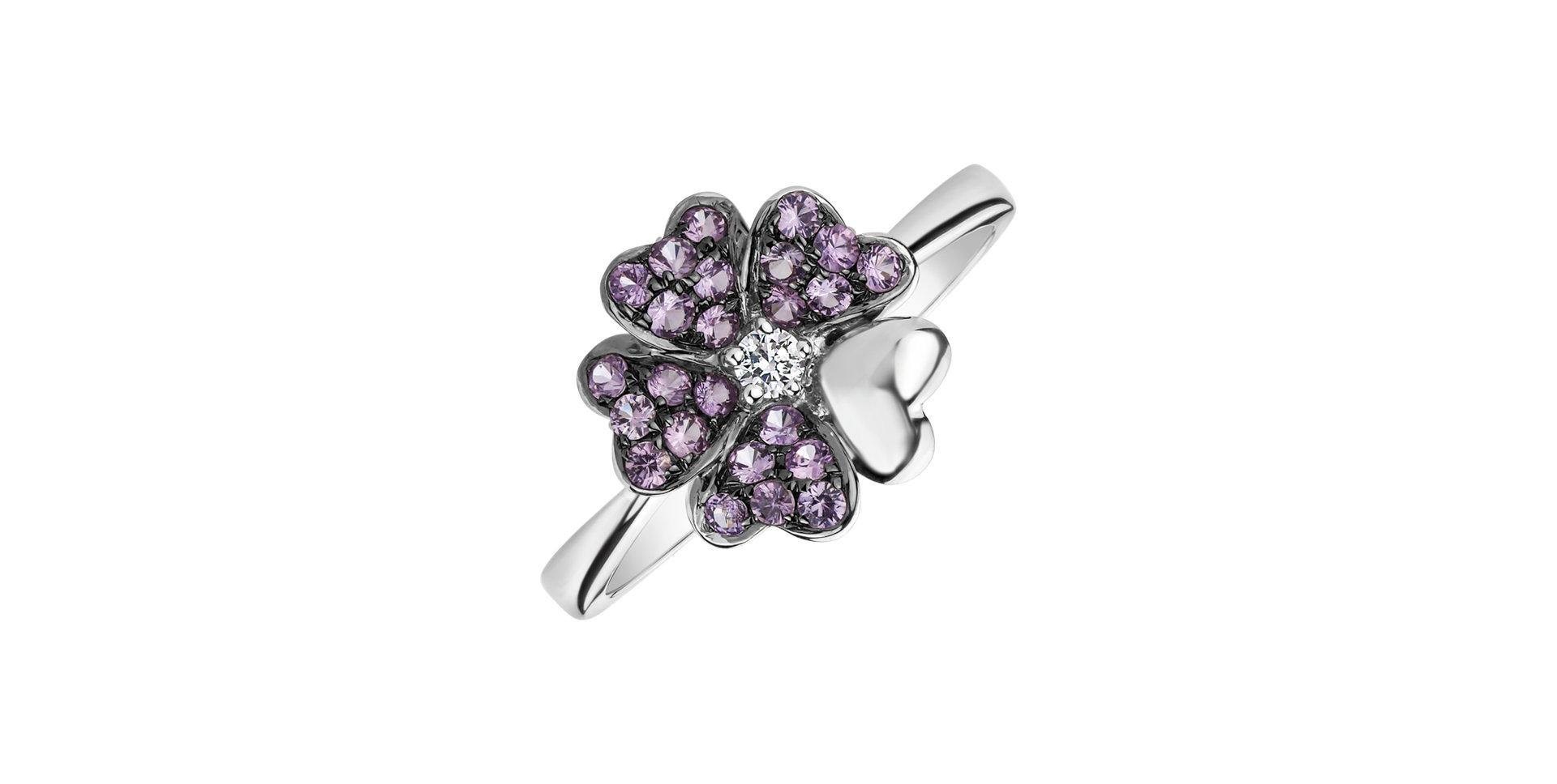 Diamond ring with Sapphire Flower Love