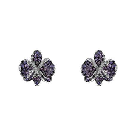 Diamond earrings and Sapphire Dolores