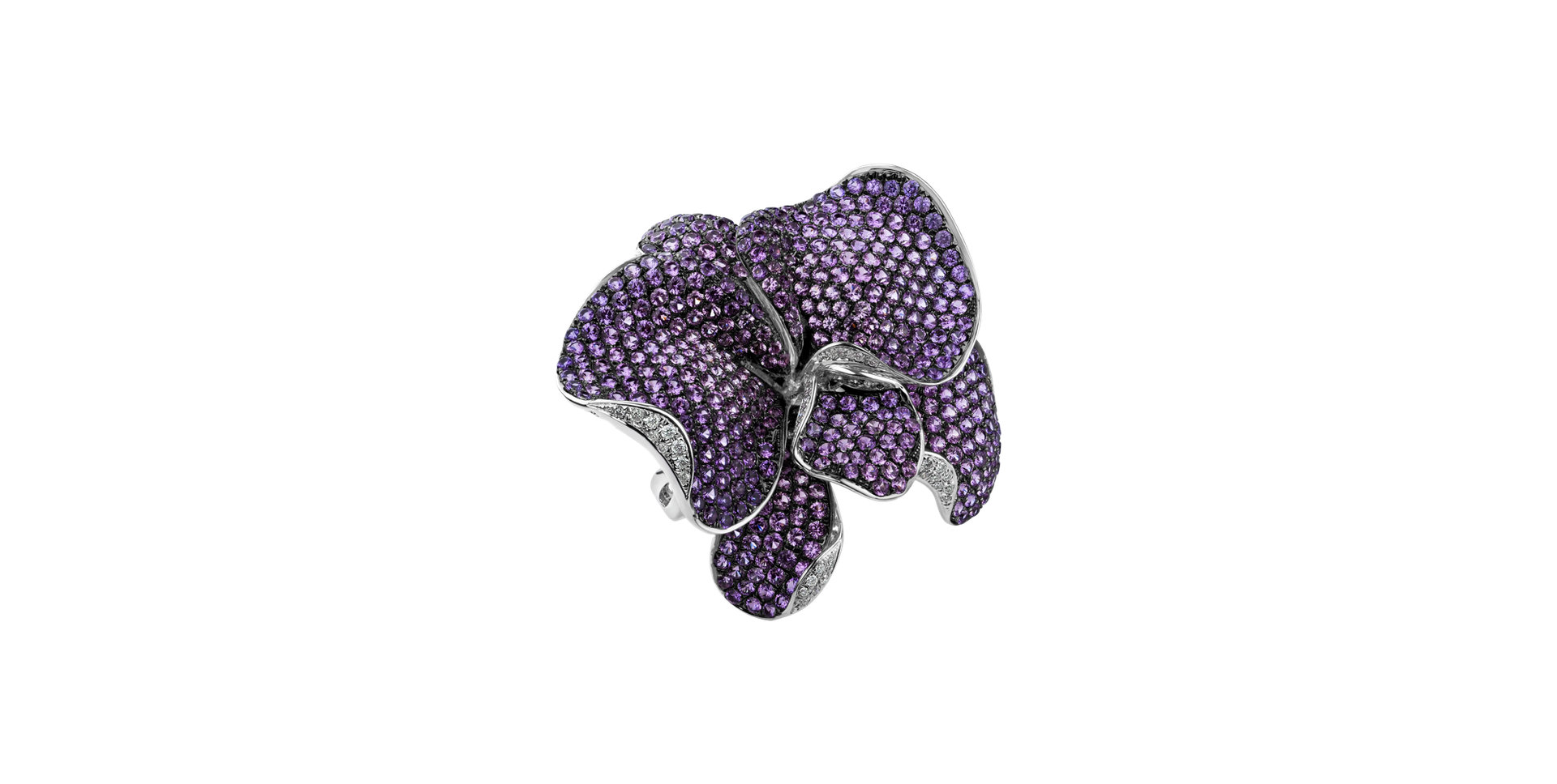 Diamond ring with Sapphire Violet Orchid