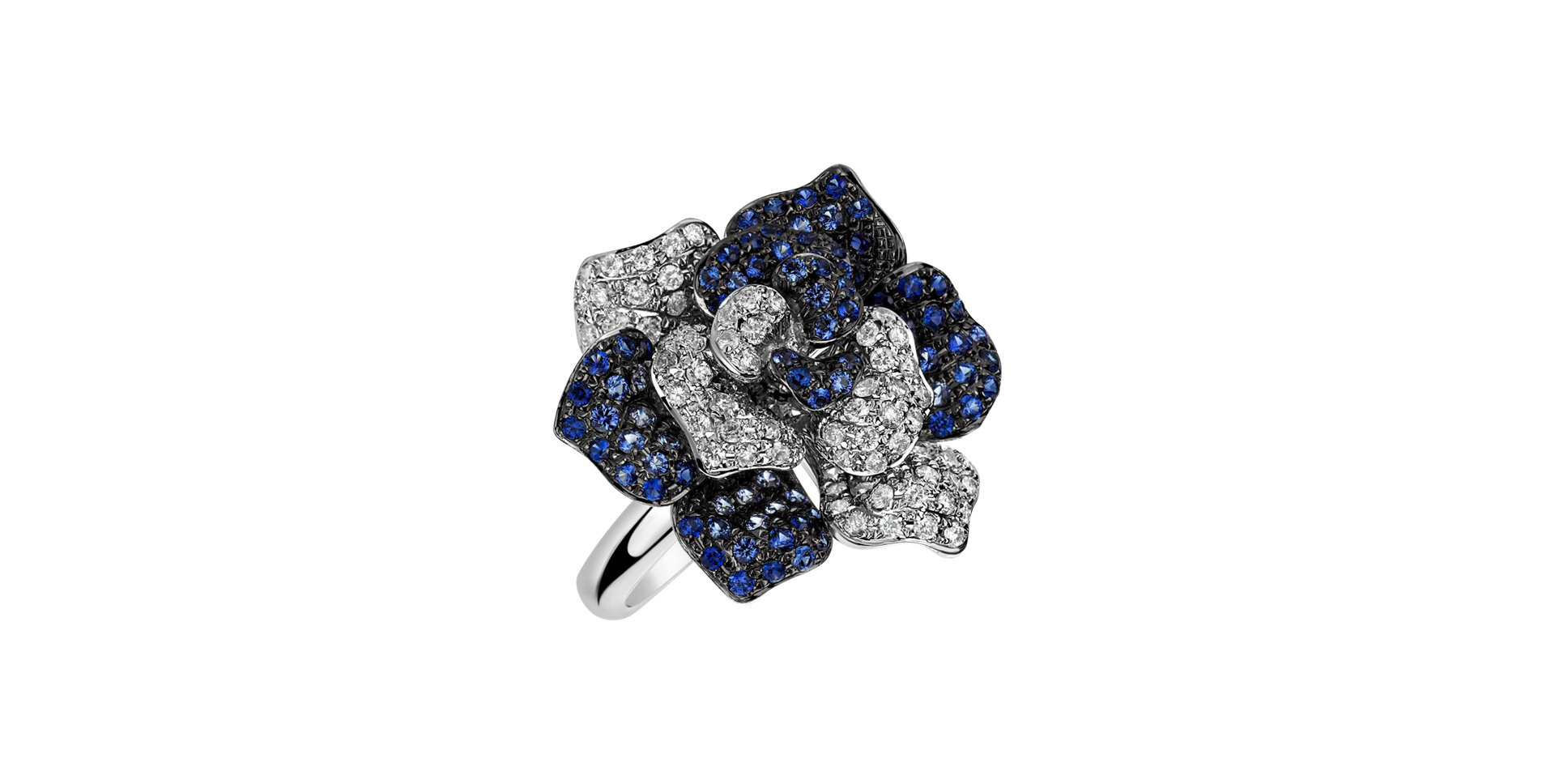 Diamond ring with Sapphire Magnolia Glory
