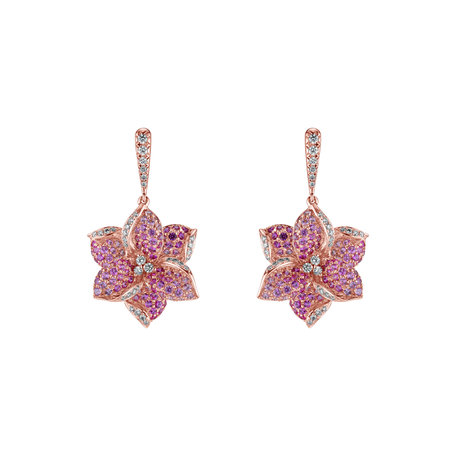 Diamond earrings and Sapphire Attache