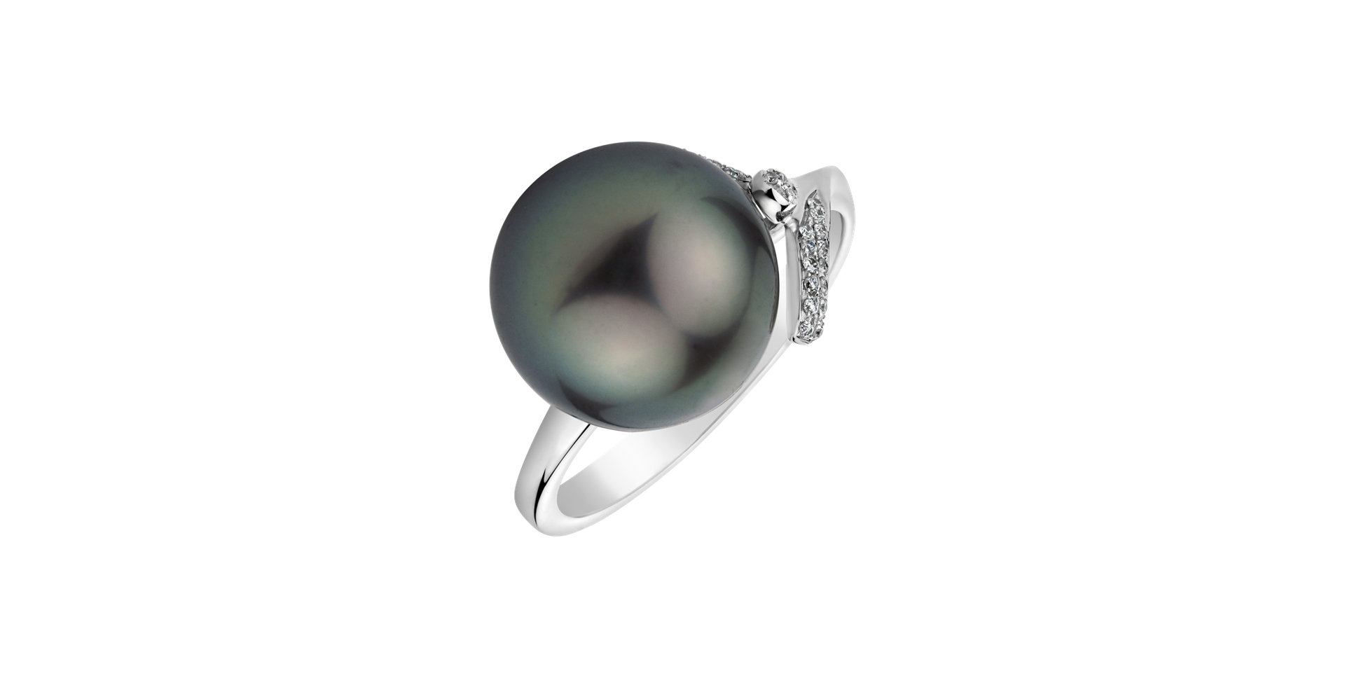 Diamond ring with Pearl Nereides Night