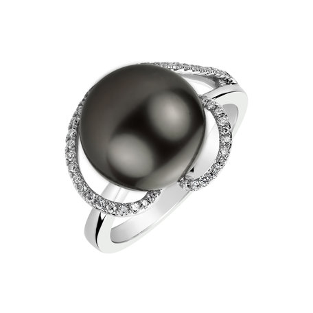 Diamond ring with Pearl Mert