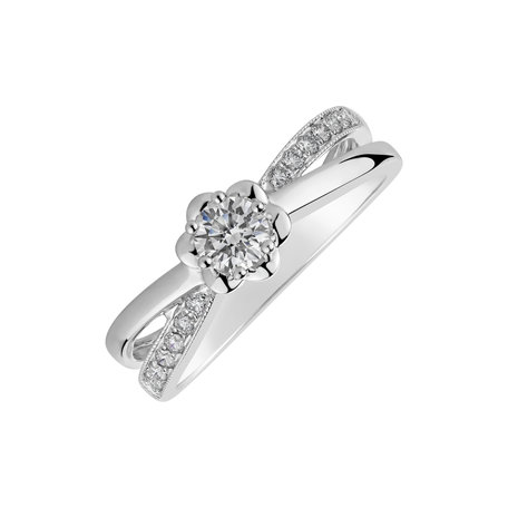 Diamond ring Floral Rest