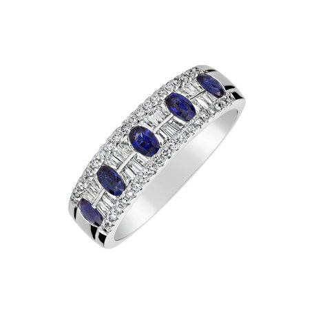 Diamond ring with Sapphire Sapphire Sky
