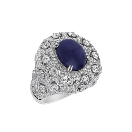 Diamond ring with Sapphire Sapphire Treasure