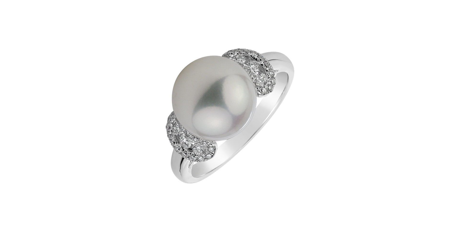 Diamond ring with Pearl Sea Vitality