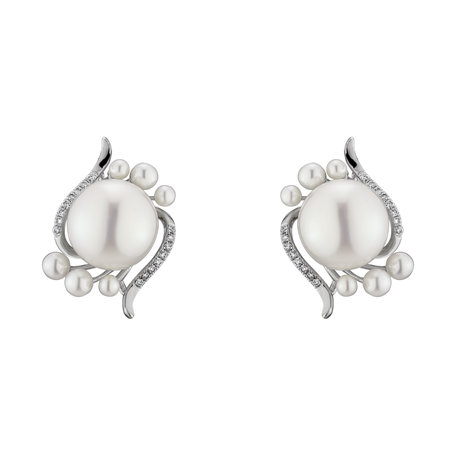 Diamond earrings with Pearl Tear of Mermaid
