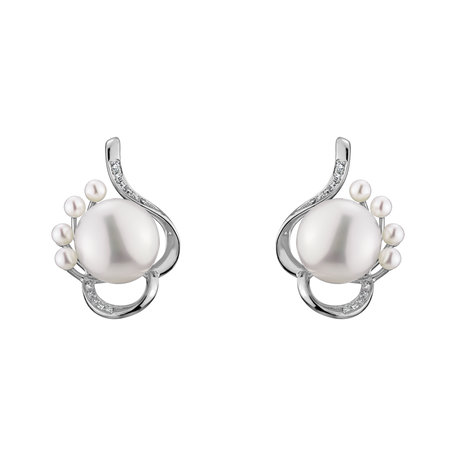 Diamond earrings with Pearl White Elegance