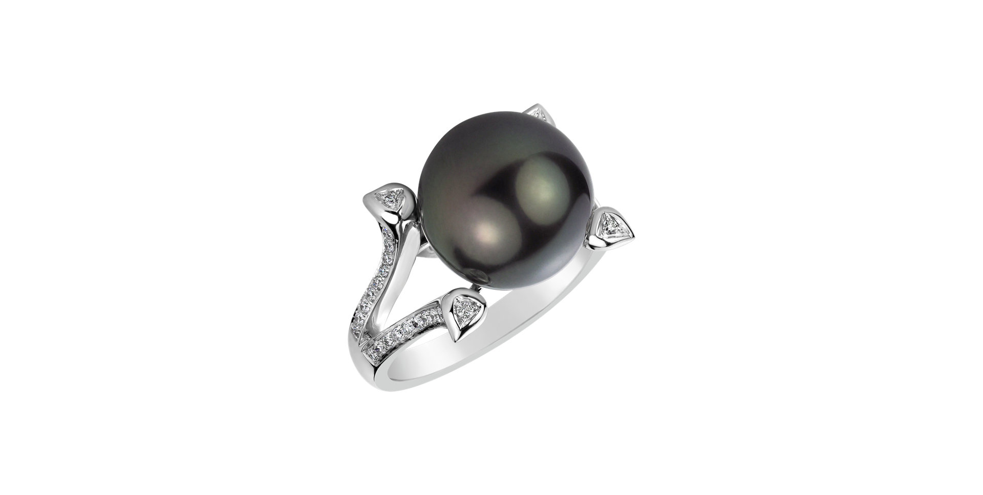 Diamond ring with Pearl Black Treasure