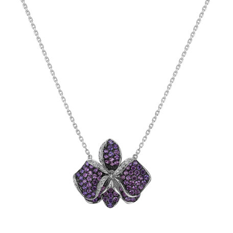 Diamond necklace with Sapphire Viola Romance