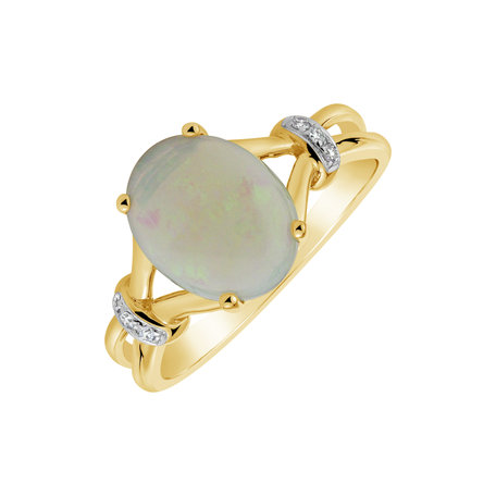 Diamond ring with Opal Secret Mirror