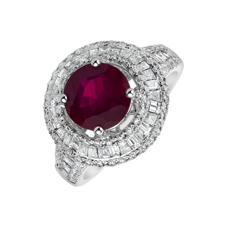 Diamond ring with Ruby Magesty Miracle