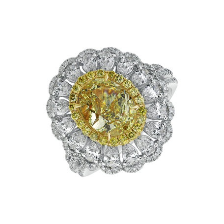 Ring with yellow and white diamonds Cinderella Charm