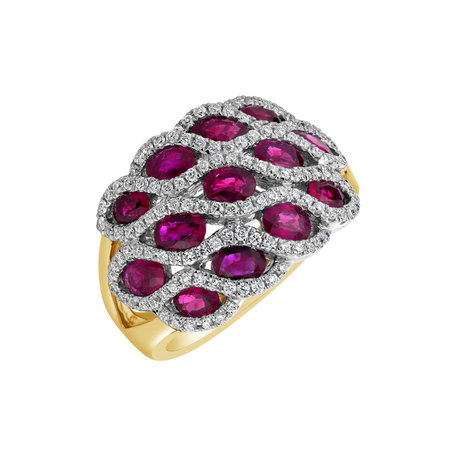 Diamond ring with Ruby Stella