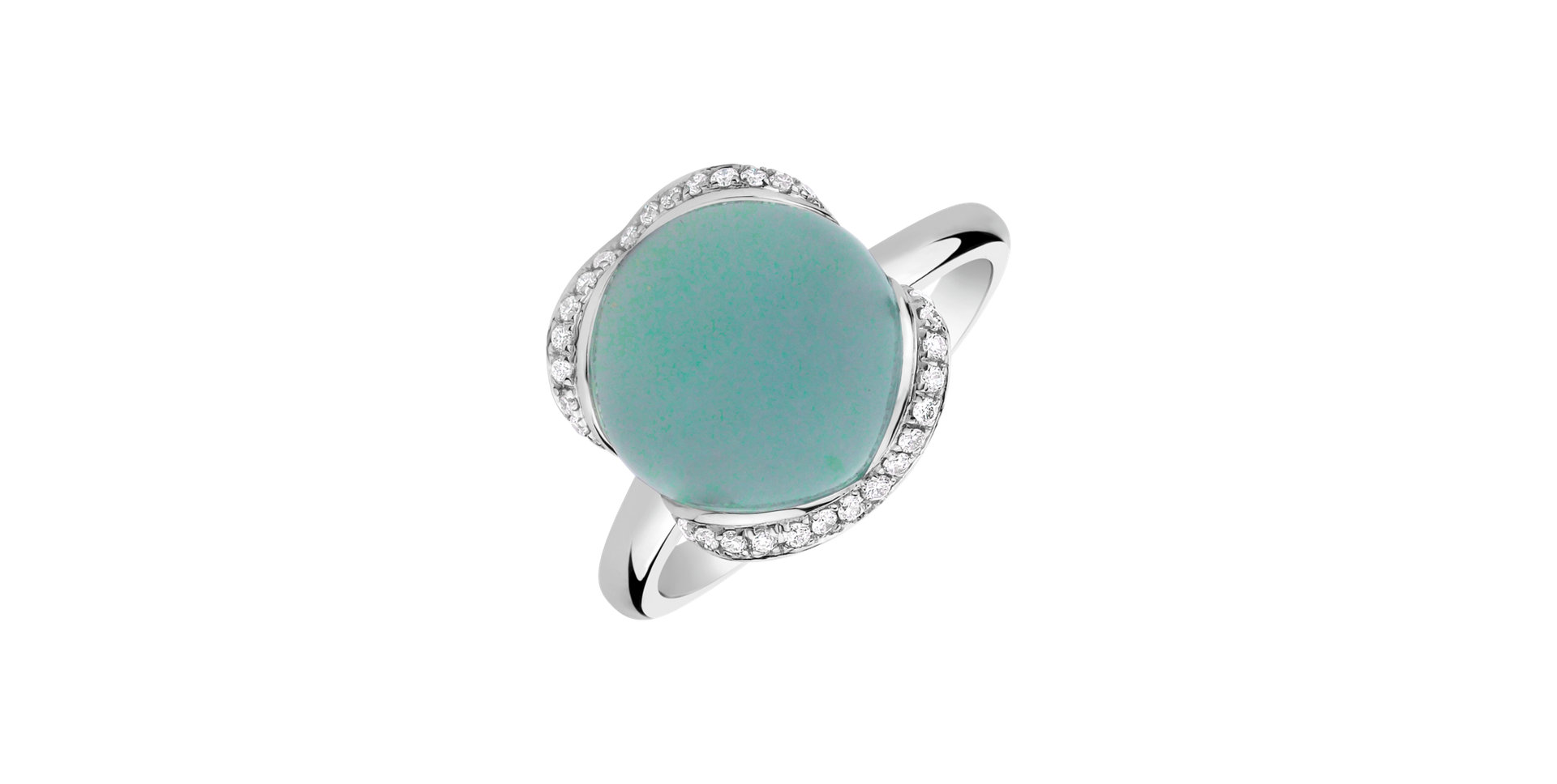 Diamond ring with Chalcedony Rainbow Princess