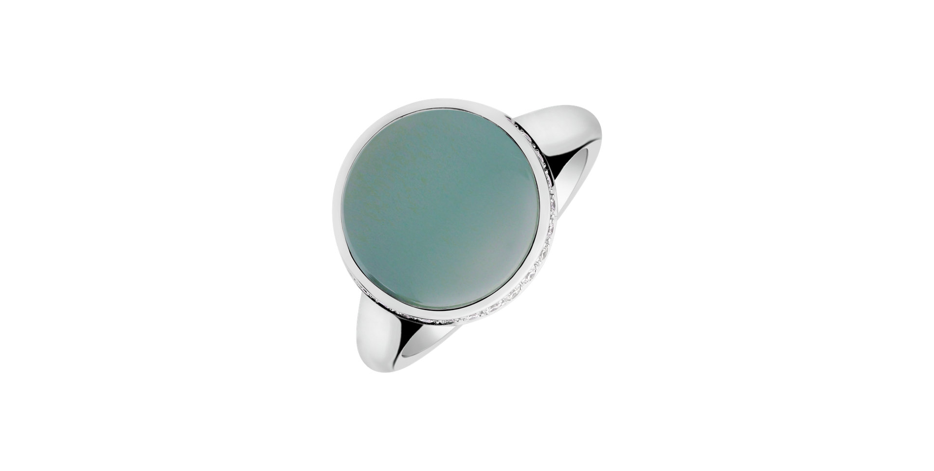 Diamond ring with Chalcedony Mellow Blossom