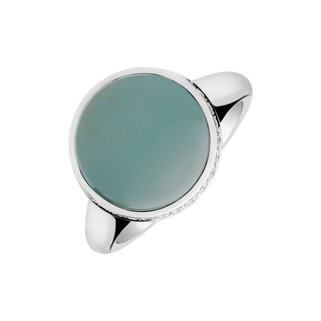 Diamond ring with Chalcedony Mellow Blossom