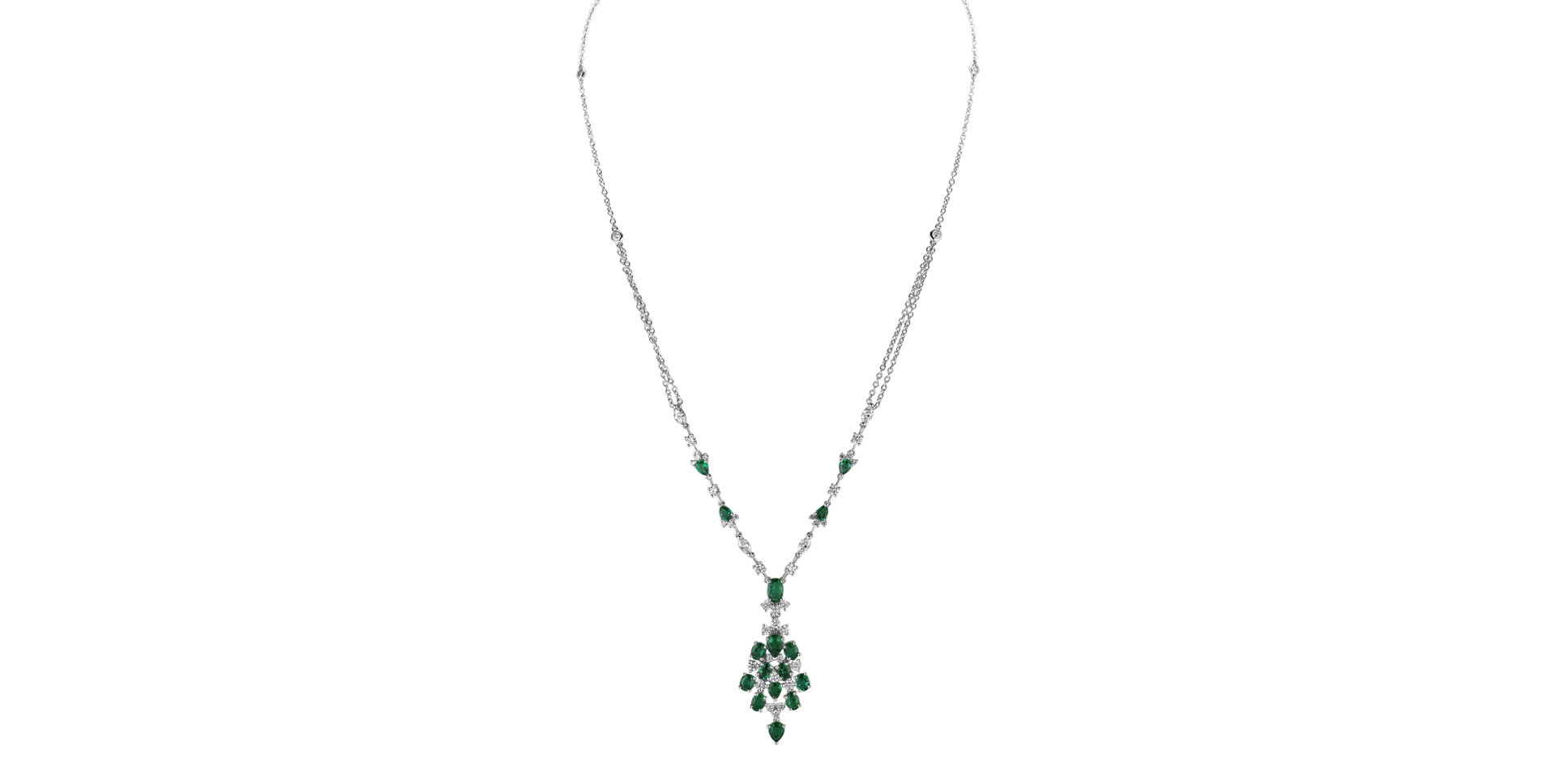 Diamond necklace with Emerald Red Glance