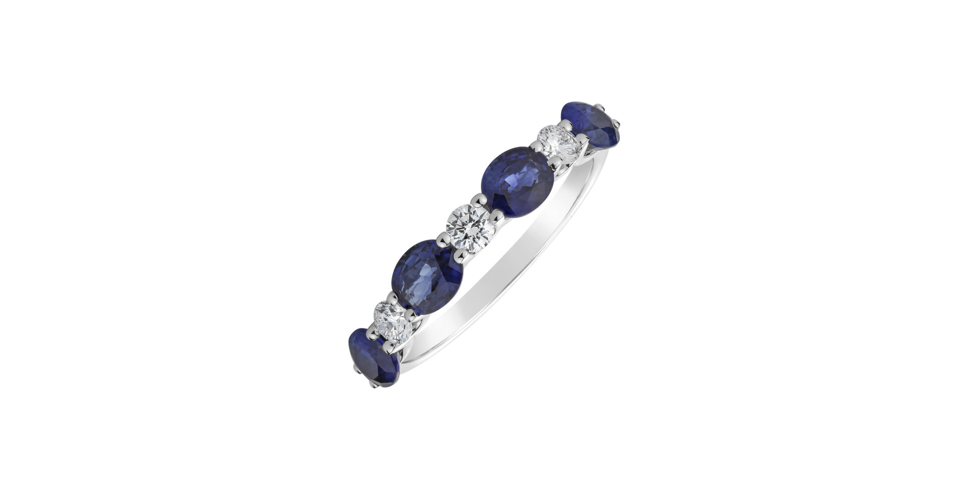 Diamond ring with Sapphire Janiyah