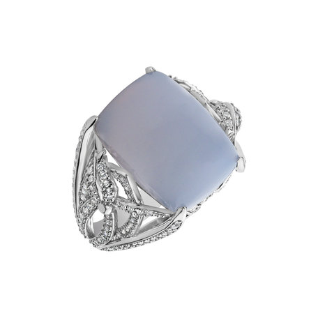 Diamond ring with Chalcedony Fascinating Ladyship
