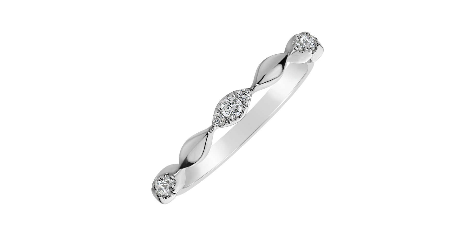 Diamond ring Star Attraction