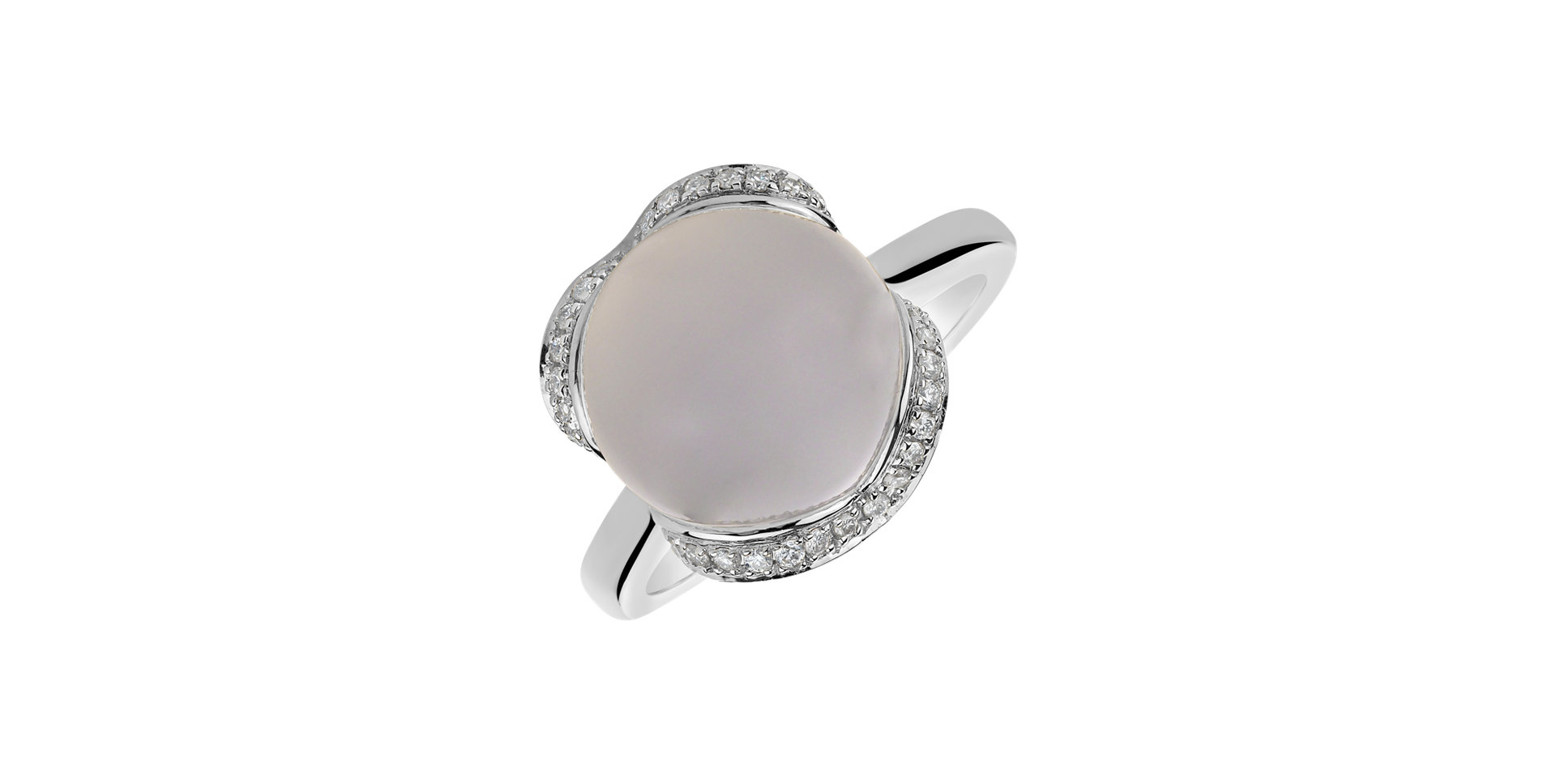 Diamond ring with Chalcedony Rainbow Princess