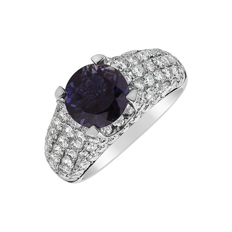 Ring with Iolite and diamonds Glamorous Ladyship