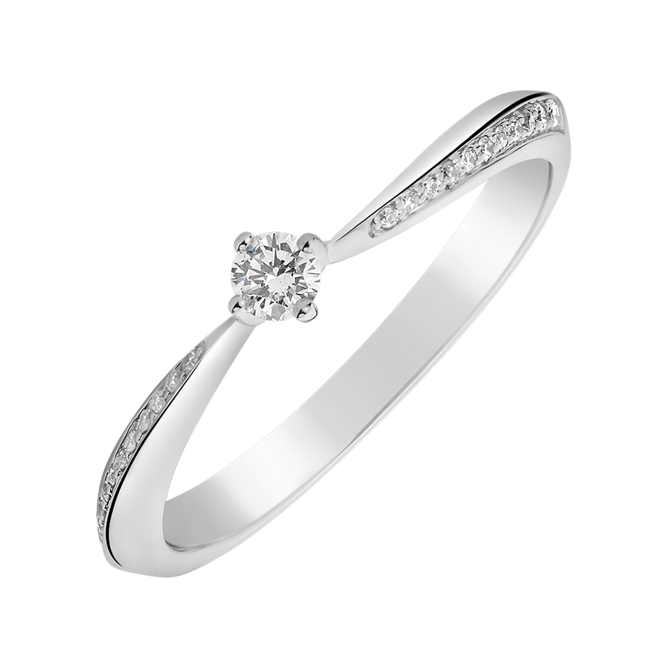 Diamond ring Classicism
