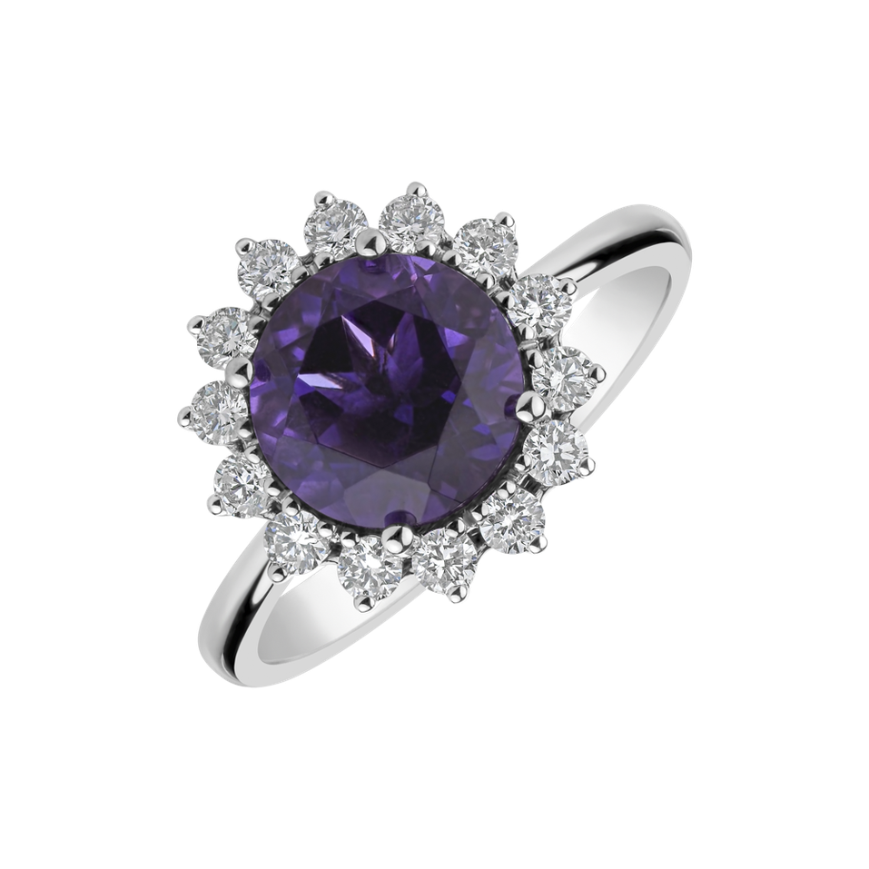 Diamond rings with Amethyst Sun Impression