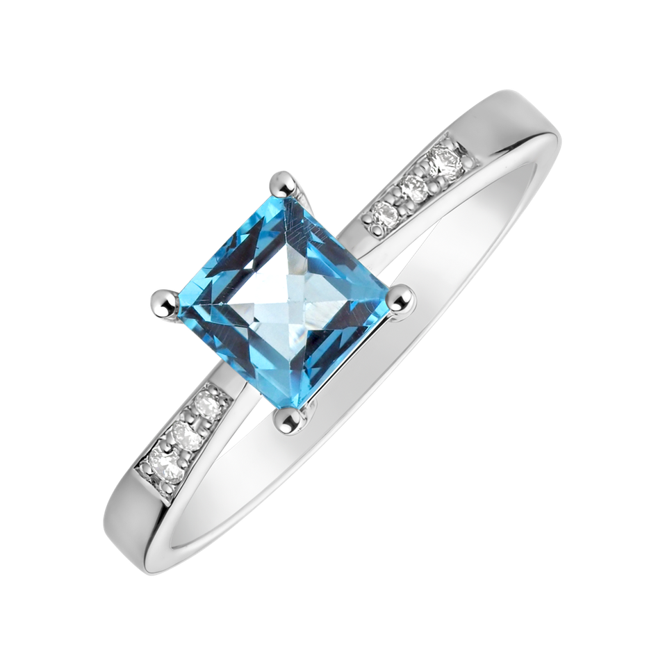 Diamond ring with Topaz Swiss Lucky Blue