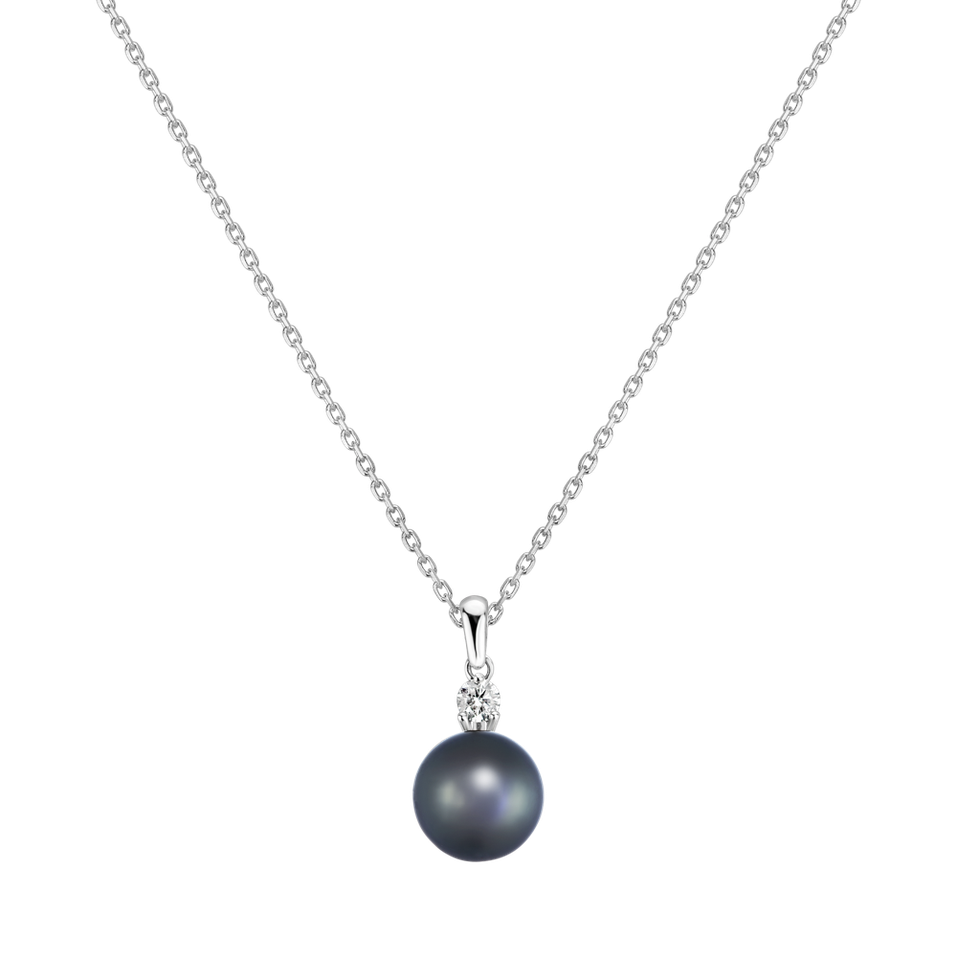 Diamond pendant with Pearl Pearl Essence