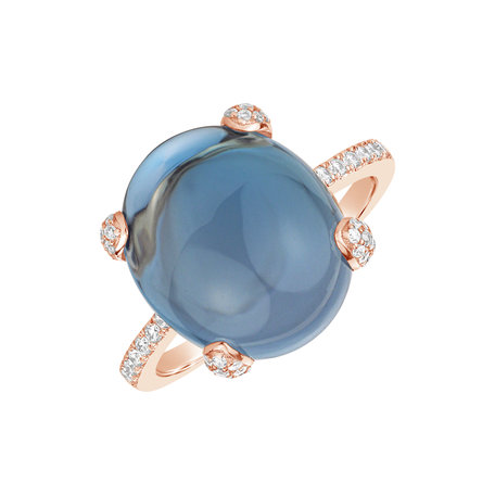 Diamond ring with Topaz Niche