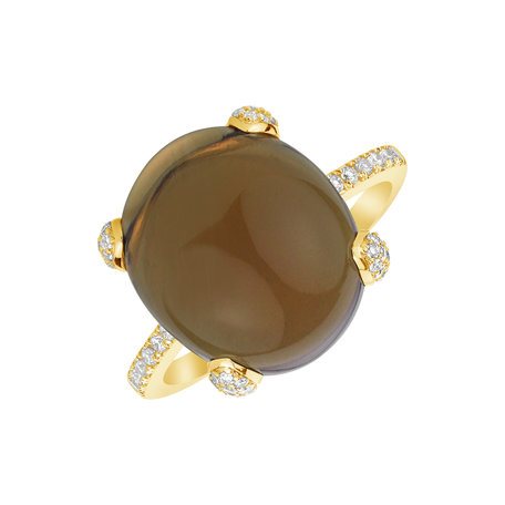 Diamond ring with Quartz Niche
