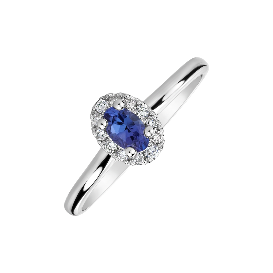 Diamond ring with Tanzanite Princess Wish